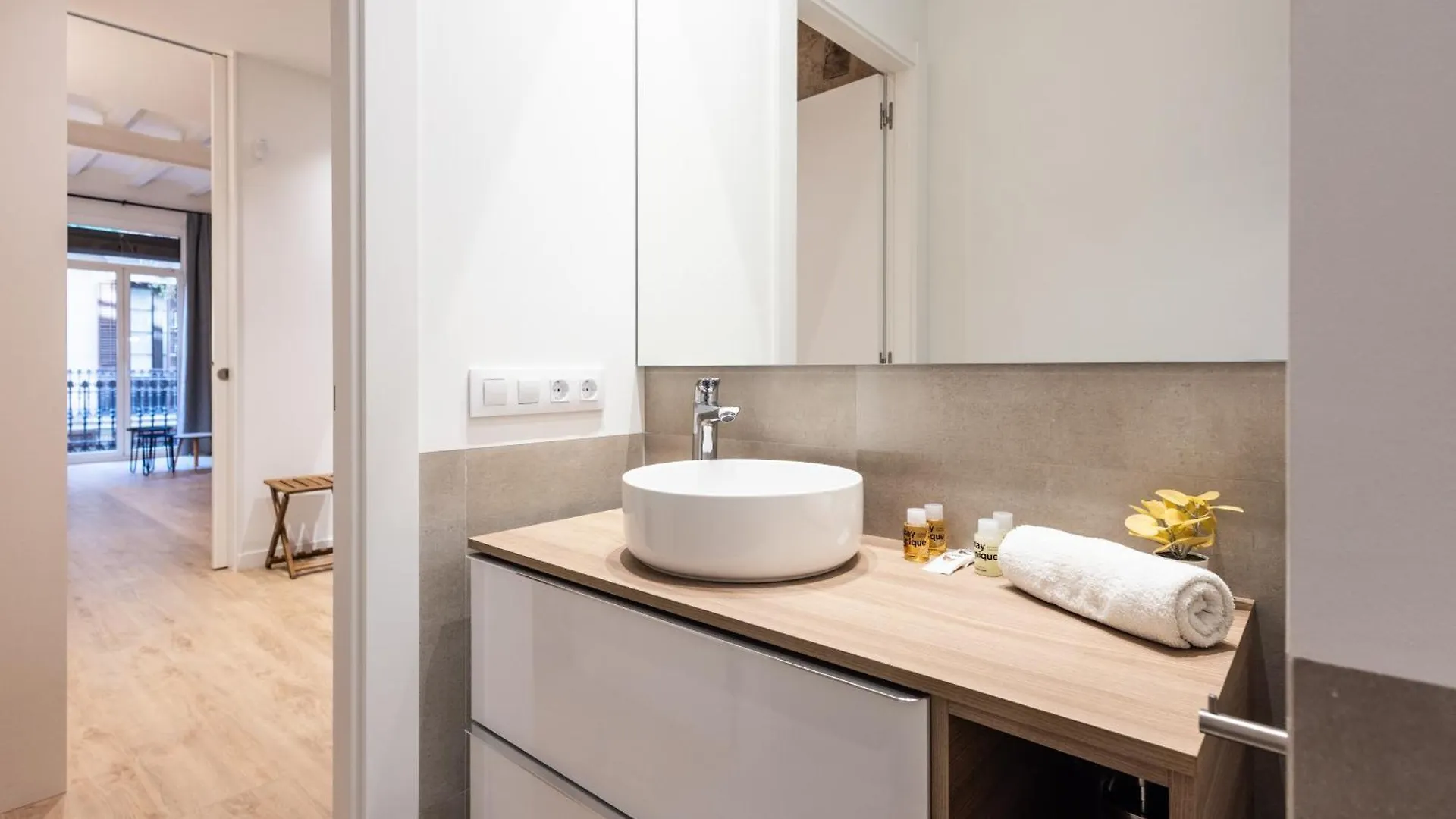 Stay U-Nique Apartment Asturies Barcelona