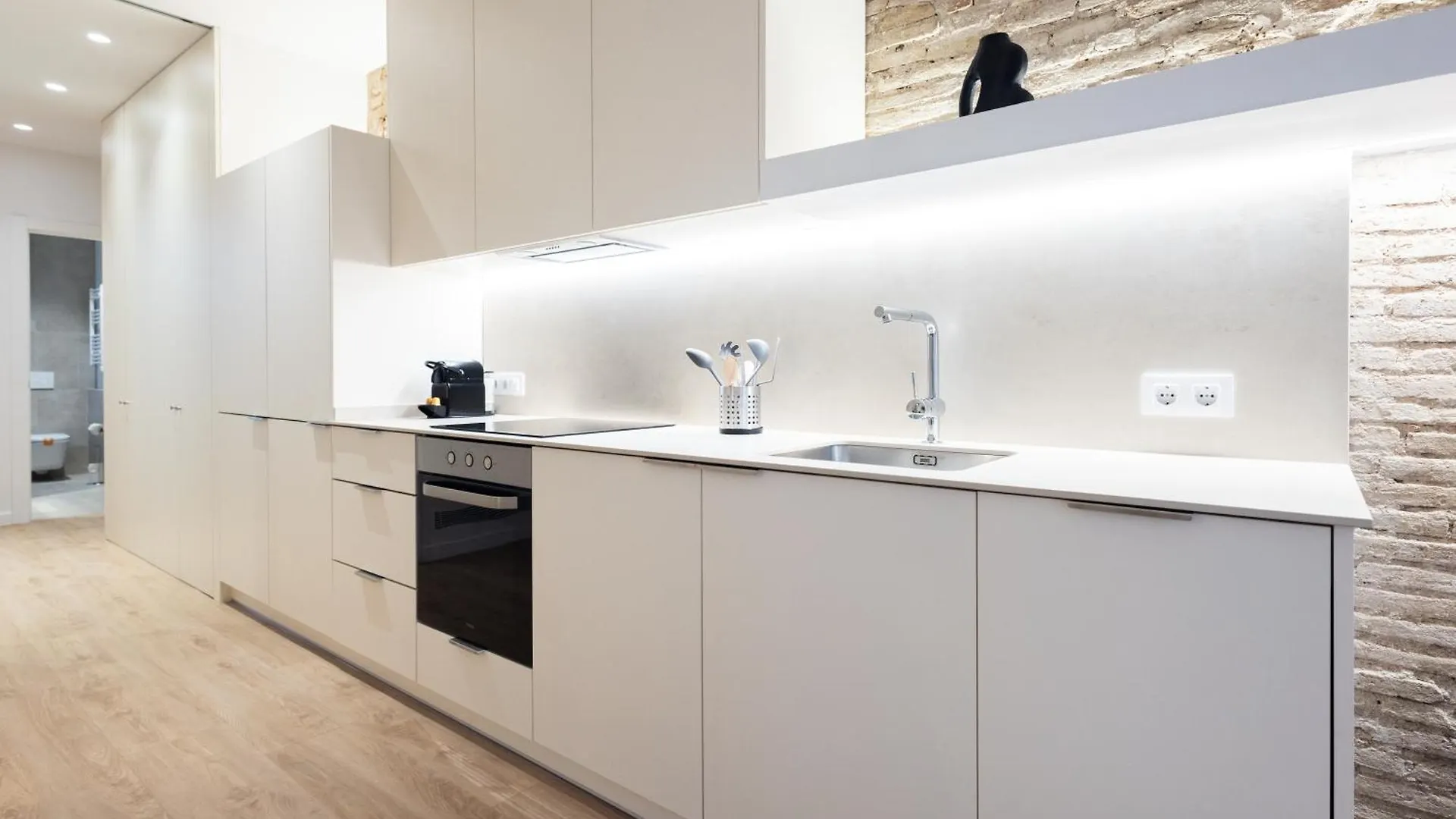 Stay U-Nique Apartment Asturies Barcelona Spain