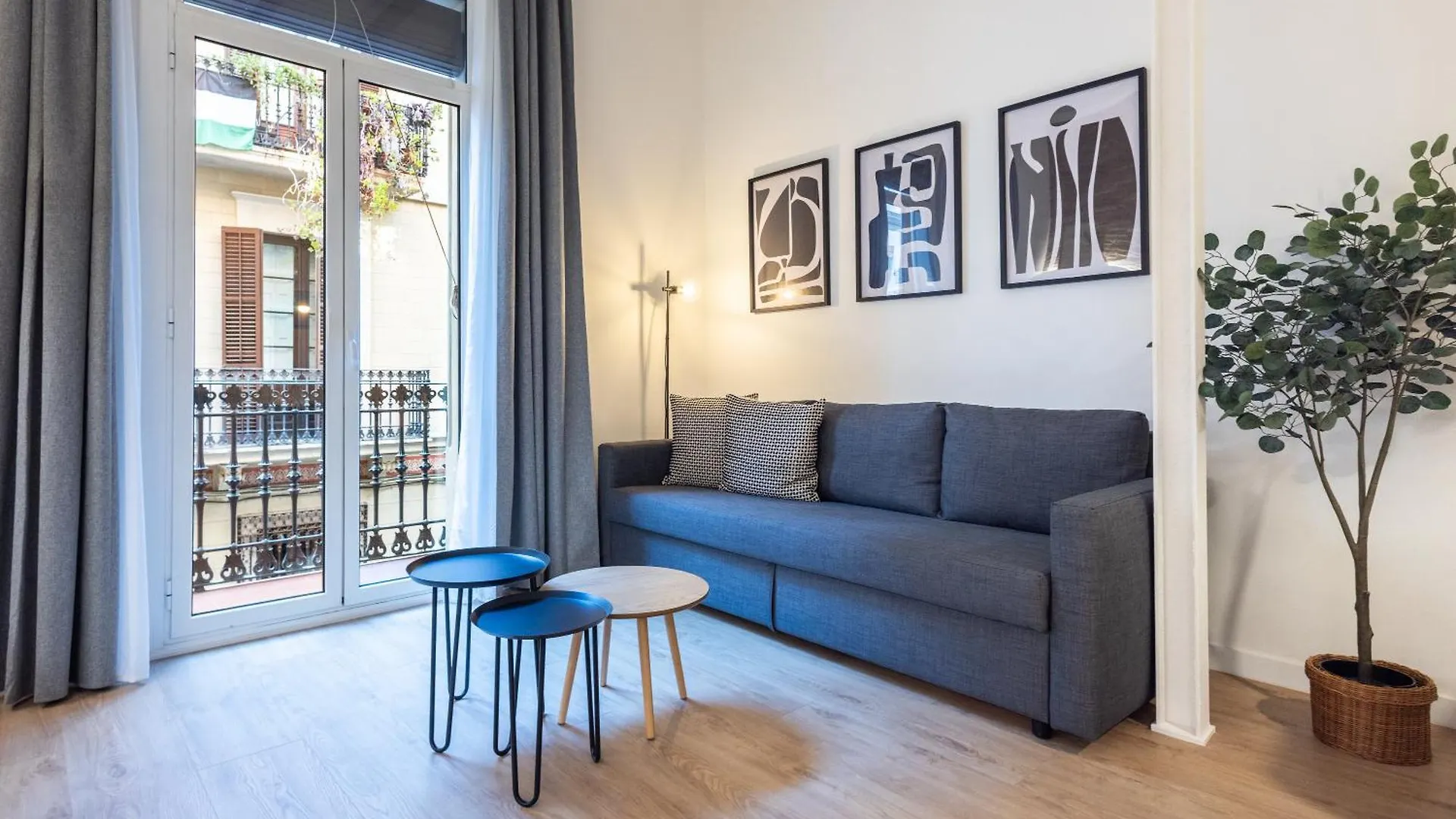 Stay U-Nique Apartment Asturies contacts